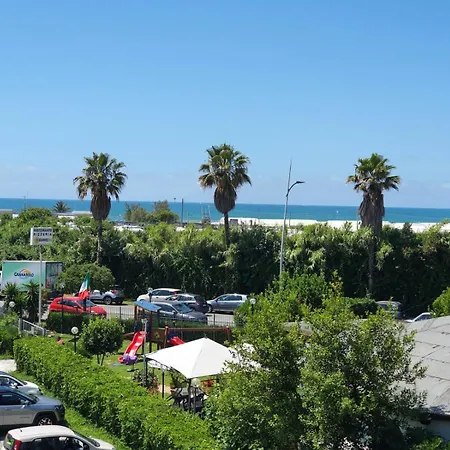 Relax Marina Di Appartement *